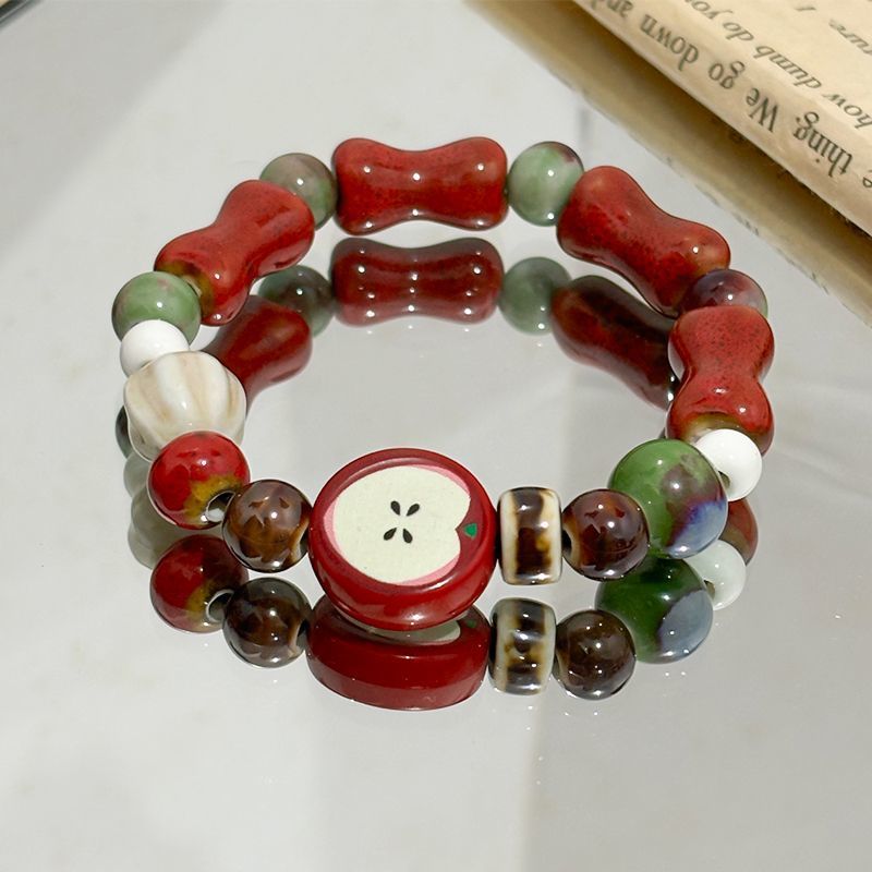 Ceramic Link Bracelet - سوار نسائي بتصميم عصري من الخرز