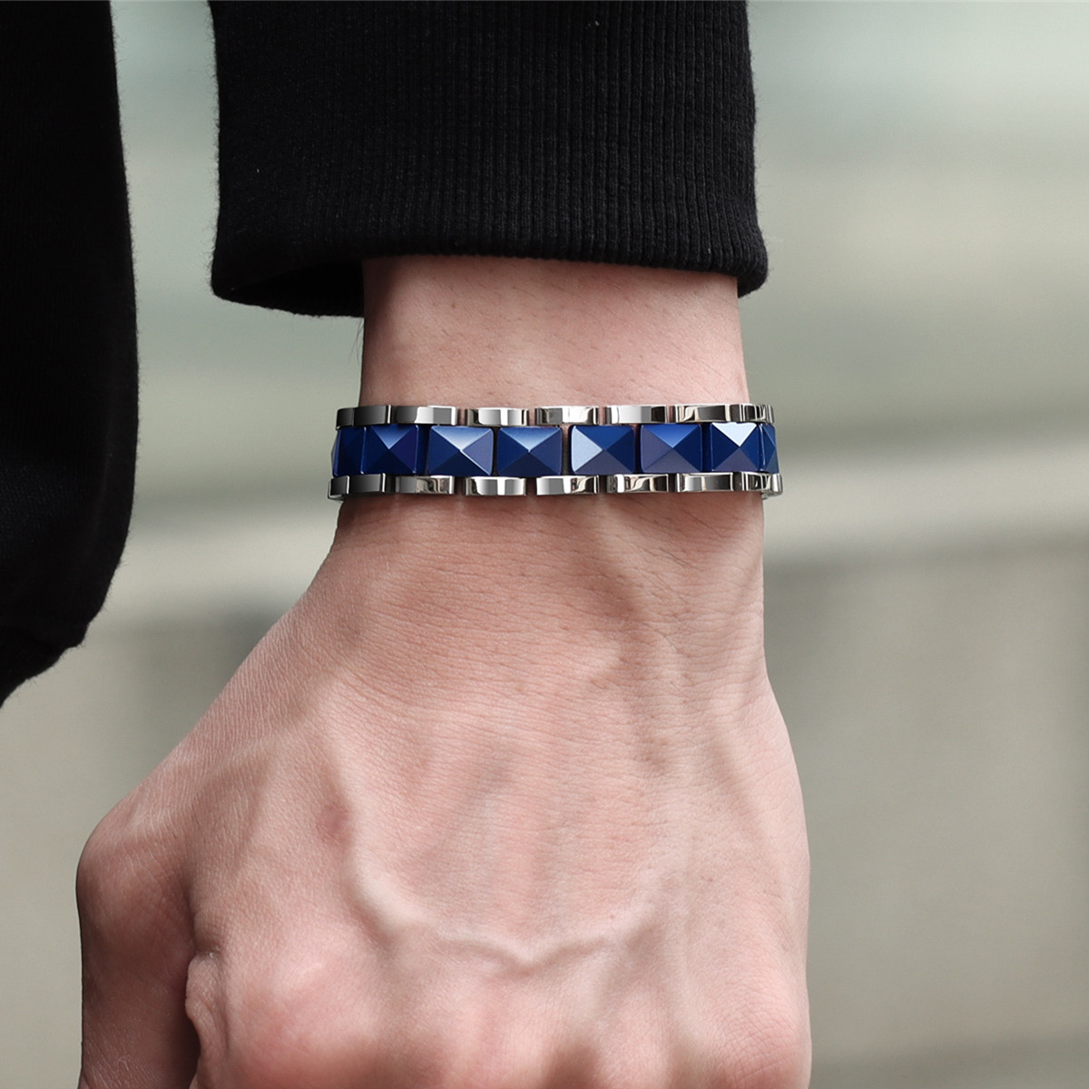 سوار ARADOO الفاخر من السيرامي - مراجعة Ceramic Link Bracelet وسعره