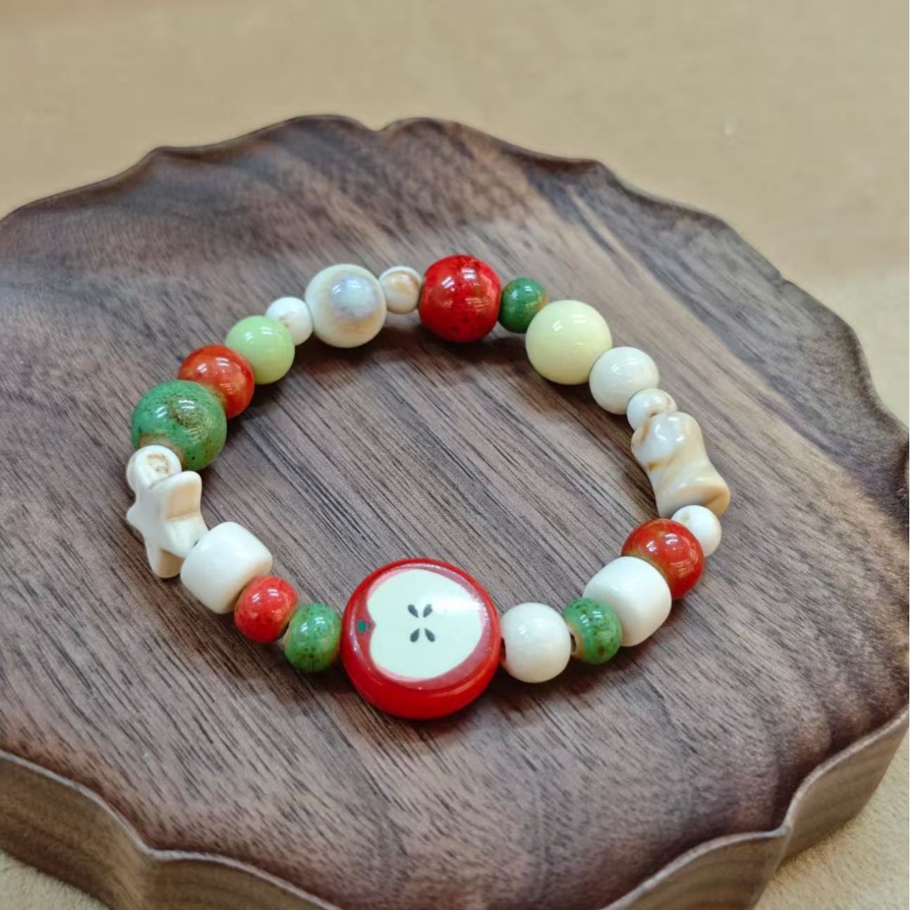 سوار نسائي بتصميم عصري من الخر - مراجعة Ceramic Link Bracelet وسعره